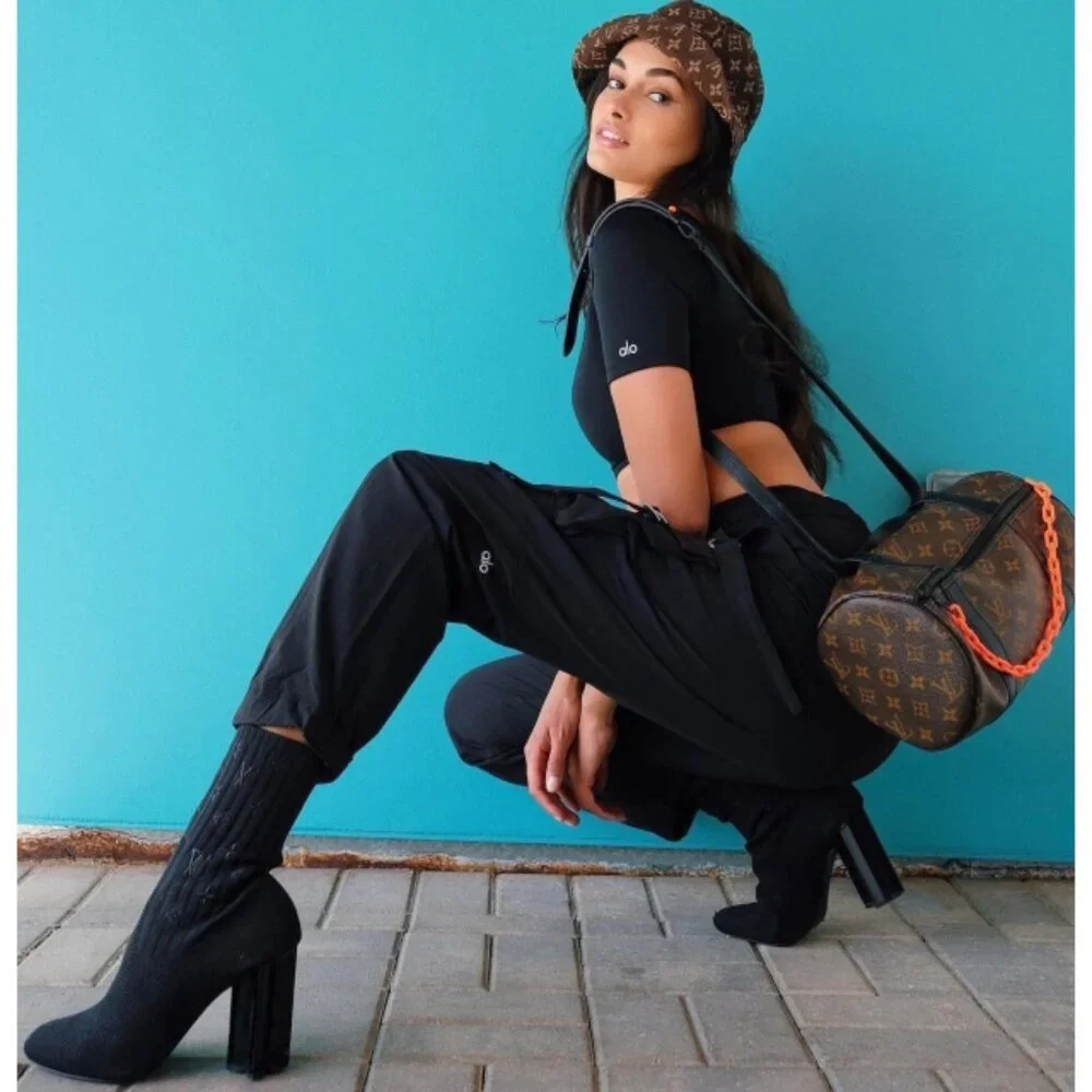 Alo High-Waist City Wise Cargo Pant Black Edgy Gothic Utility Hi-Rise Joggers XS